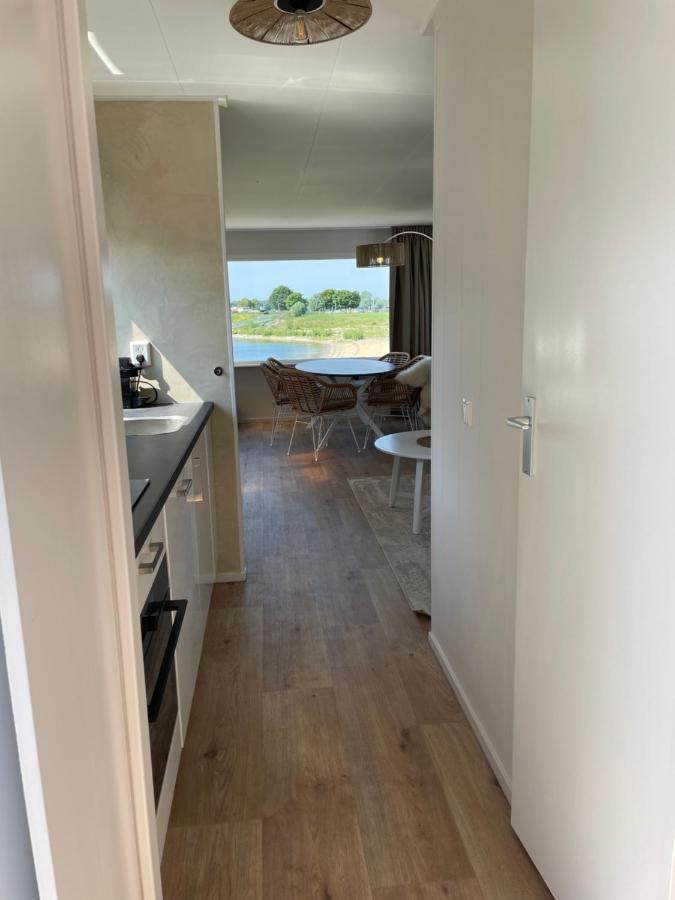 Luxe Chalet Direct Aan Het Water Met Strand Lith Экстерьер фото